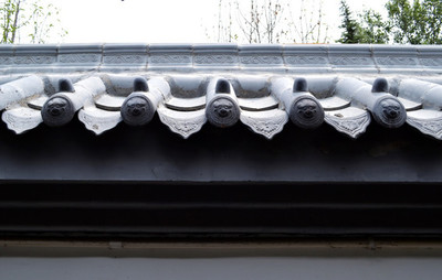 凝固的徽韵 徽派建筑中的砖瓦围墙艺术